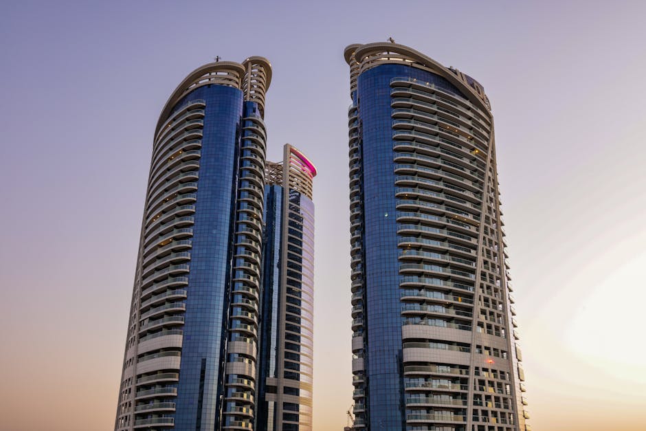 Exploring the Mystery of Loud Nighttime Noises in Dubai: Fireworks, Culture, and Surprises